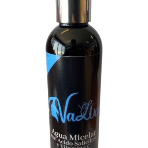 Agua micelar con ácido salicílico y vitamina C